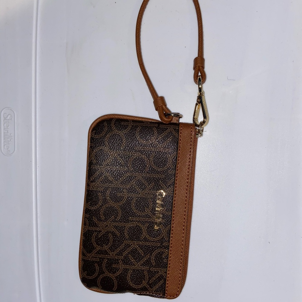 calvin klein wristlet